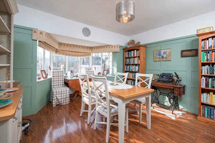 5 Bedroom Detached House For Sale In Great Bowden Road, Market Harborough, LE16