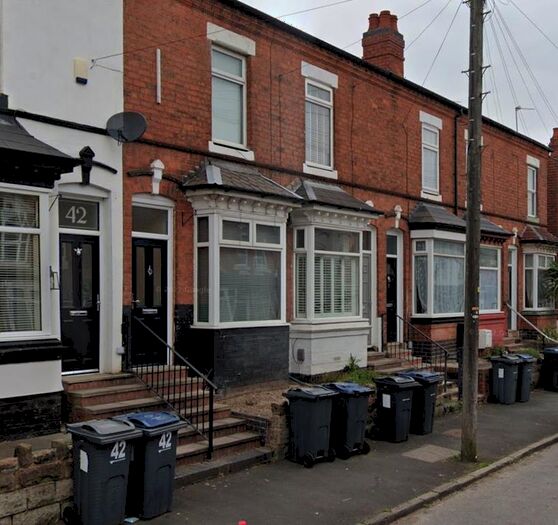 3 Bedroom Property To Rent In Lea House Road, Stirchley, Birmingham, B30