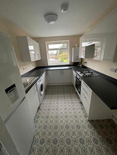 1 Bedroom Flat To Rent In Wilbraham Road, Manchester, M16