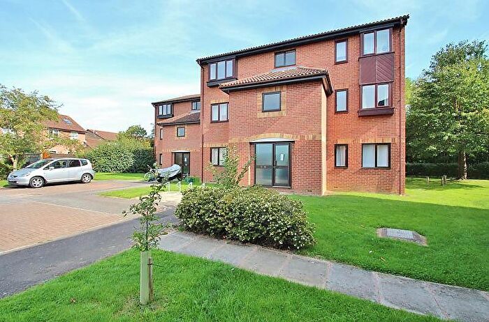 1 Bedroom Apartment To Rent In Franklyn Close, Abingdon, Oxfordshire, OX14