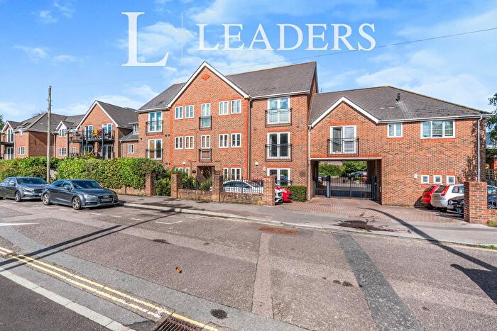 2 Bedroom Flat To Rent In Rosemount Court, West End, Southampton, SO30