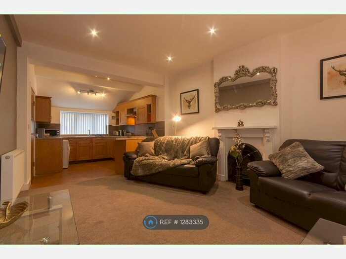 3 Bedroom Terraced House To Rent In Bucknall New Road, Stoke-On-Trent ST1