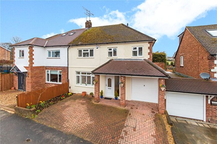 4 Bedroom Semi-detached House To Rent In St. James Road, Harpenden, AL5