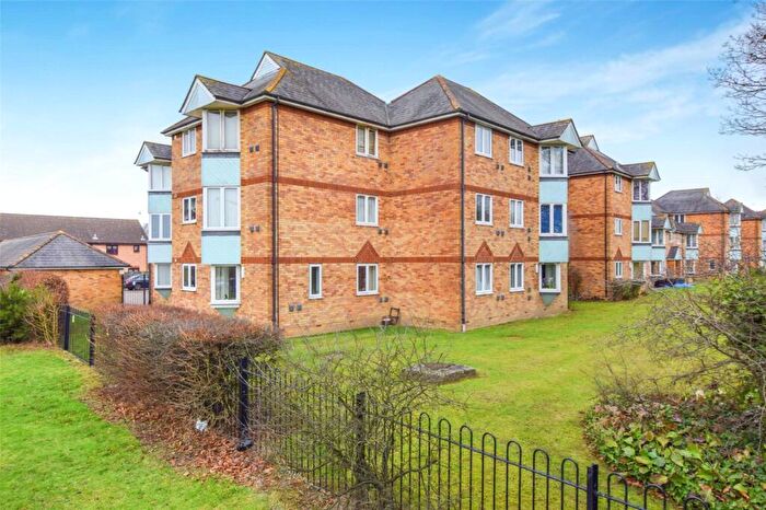 1 Bedroom Apartment For Sale In Bignell Croft, Highwoods, Colchester, CO4