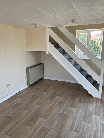 1 Bedroom Terraced House To Rent In Fingringhoe Road, Colchester, CO2
