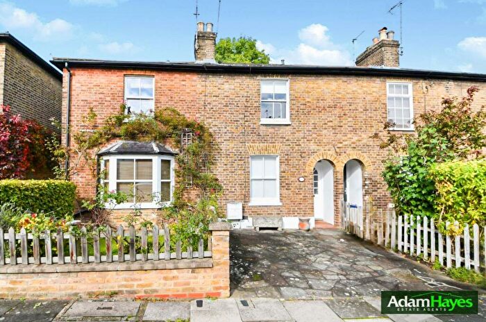 2 Bedroom Terraced House For Sale In Finchley Park, North Finchley, N12