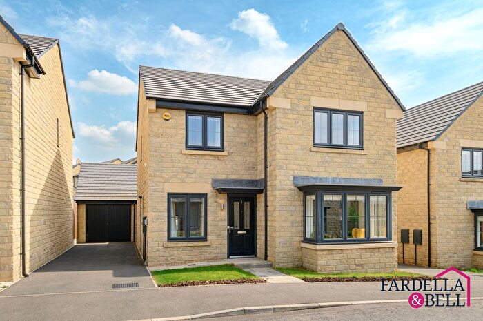 4 Bedroom Detached House For Sale In Founders Close, Burnley, BB10