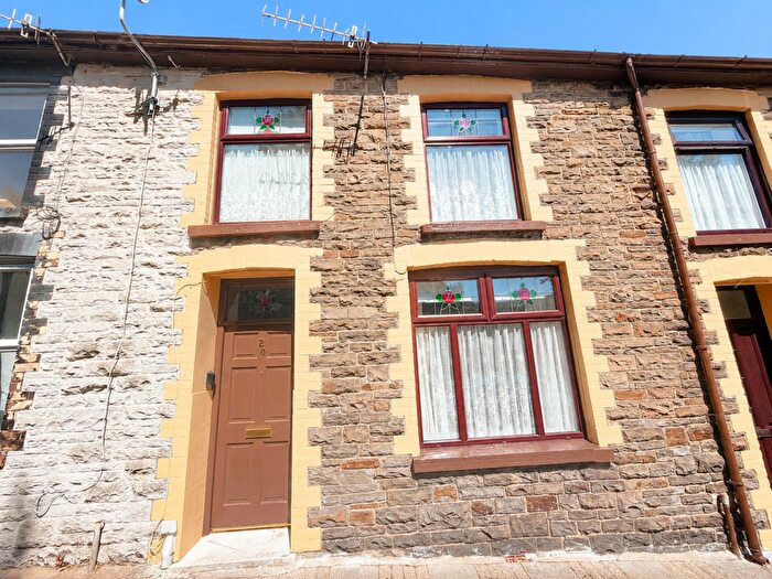 3 Bedroom House For Sale In Miskin Road, Tonypandy, CF40