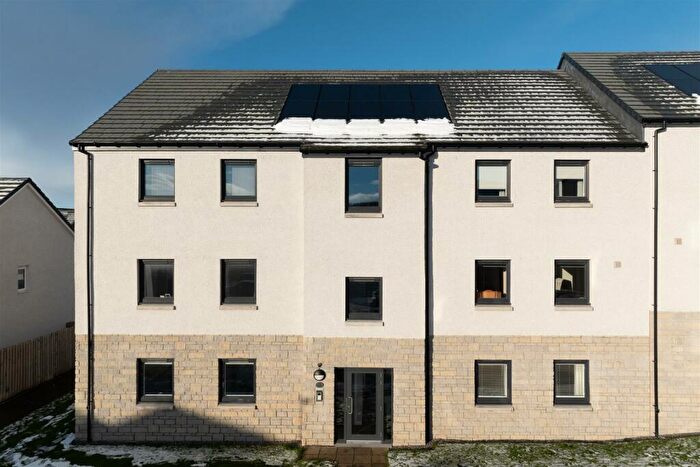 2 Bedroom Apartment For Sale In Drummossie Road, Stratton, Inverness, IV2