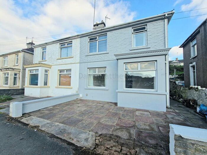 3 Bedroom Semi-Detached House To Rent In Quarella Road, Bridgend, CF31