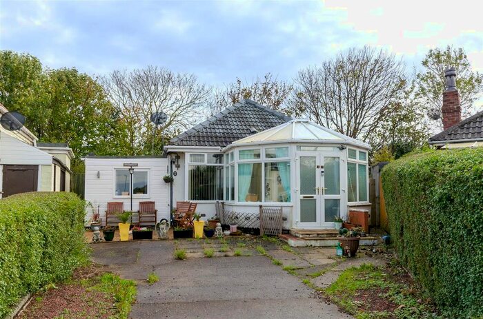 2 Bedroom Detached Bungalow For Sale In Waxholme Road, Withernsea, HU19