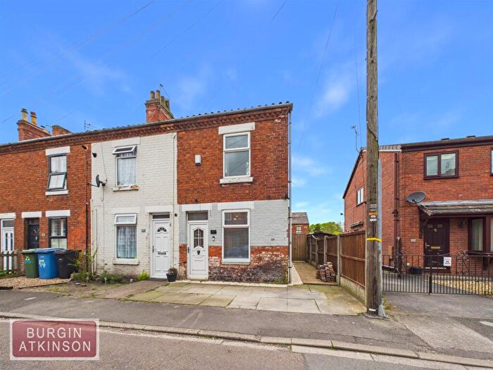 2 Bedroom End Of Terrace House For Sale In Nelson Street, Retford, DN22