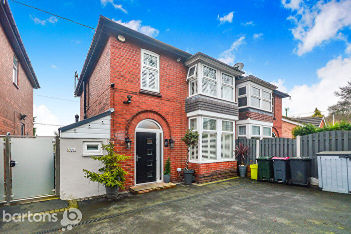 4 Bedroom Semi-Detached House For Sale In Broom Lane, Broom, S60