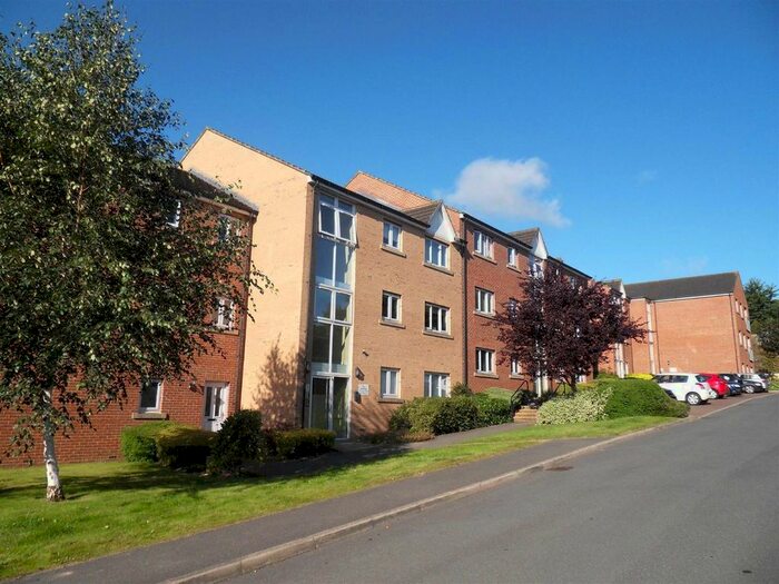 2 Bedroom Flat To Rent In Fieldmoor Lodge, Pudsey, LS28