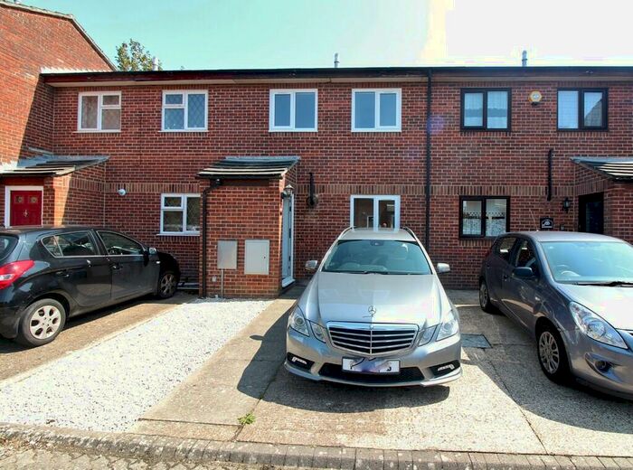 3 Bedroom Terraced House To Rent In Blackthorn Drive, Gosport, PO12