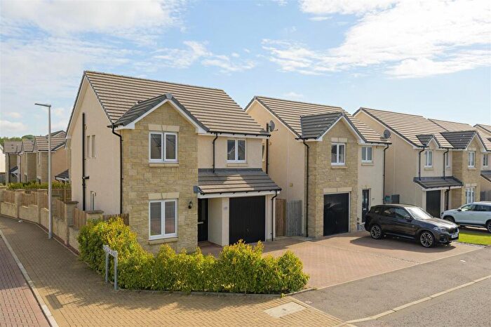 4 Bedroom Detached House For Sale In Mcdonald Street, Dunfermline, KY11