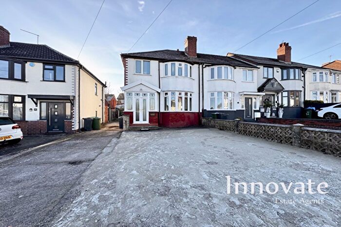 3 Bedroom Semi Detached House To Rent In Highbury Avenue, Rowley Regis, B65