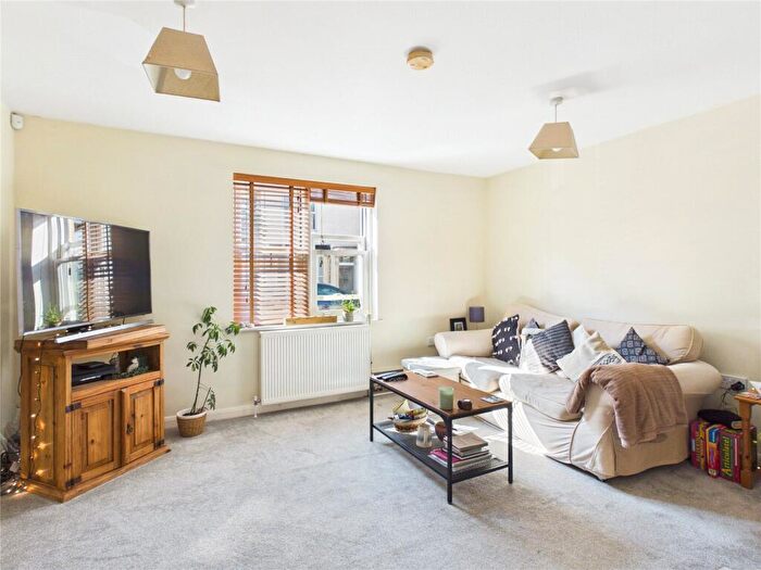 2 Bedroom Apartment To Rent In Pages Court, Ireton Road, Bristol, BS3