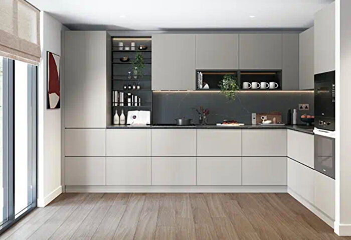 2 Bedroom Flat For Sale In Amber Apartment, Woodberry Down, London, N4