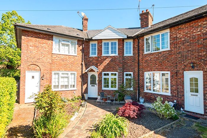 3 Bedroom Terraced House For Sale In The Hoppety, Tadworth, KT20