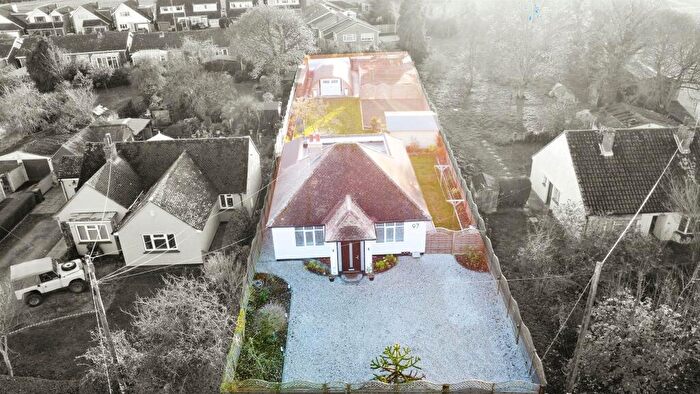 3 Bedroom Detached Bungalow For Sale In Kynaston Road, Panfield, Braintree, CM7