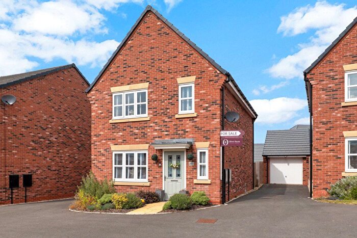 3 Bedroom Detached House For Sale In Oak Tree Road, Great Glen, Leicester, LE8
