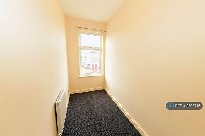 4 Bedroom Terraced House To Rent In Caunce Street, Blackpool, FY1