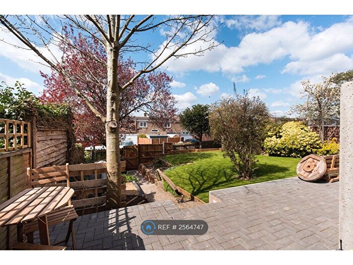 1 Bedroom Terraced House To Rent In Grace Way, Stevenage, SG1