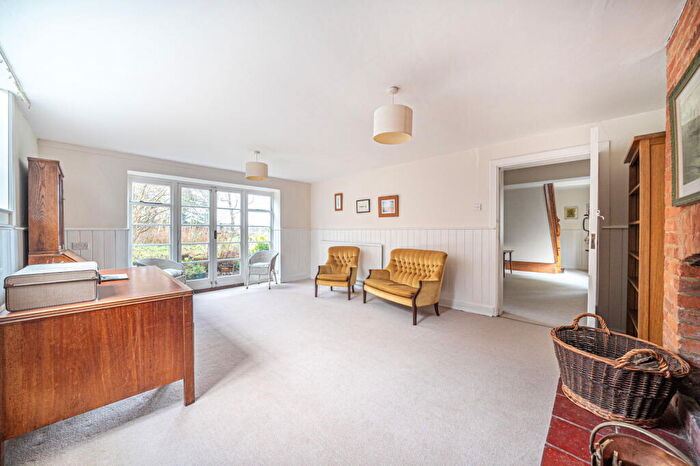 3 Bedroom Detached House For Sale In Ashe Park Lane, Steventon, Basingstoke, RG25