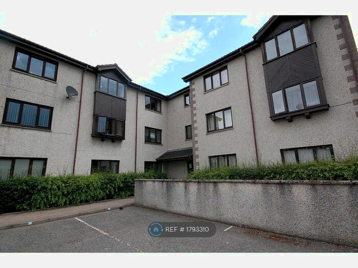 2 Bedroom Flat To Rent In Westhill, Aberdeenshire, AB32