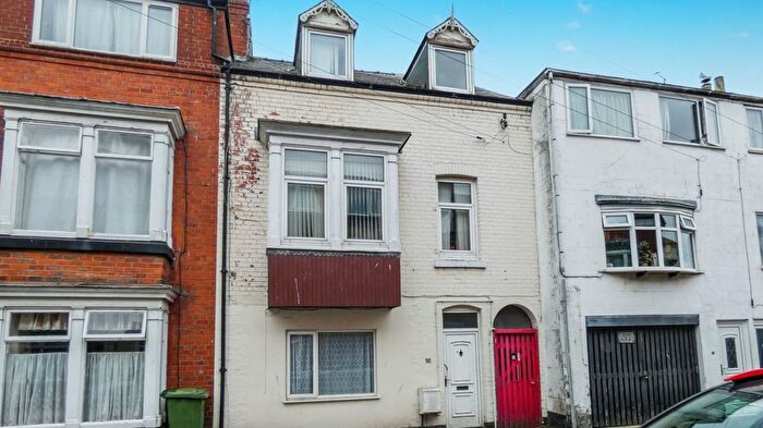 1 Bedroom Flat For Sale In North Street, Bridlington, North Humberside, YO15