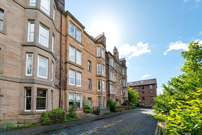 2 Bedroom Flat To Rent In Hermand Terrace, Slateford, Edinburgh, EH11