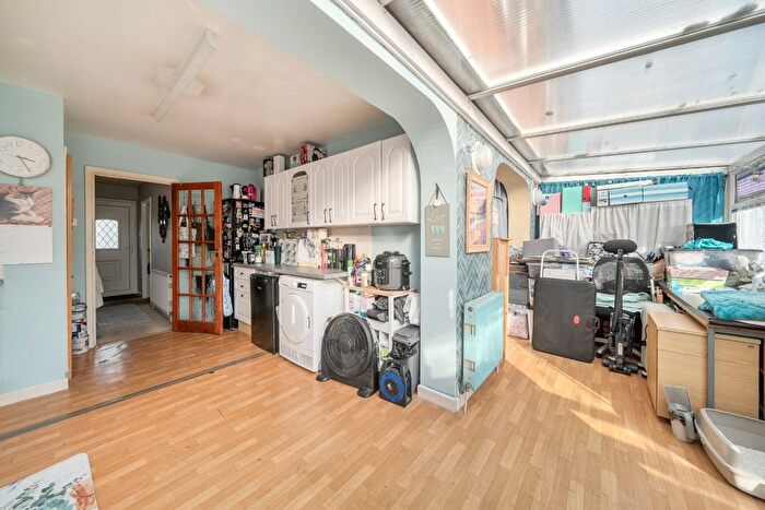 3 Bedroom Property For Sale In Bevan Road, Waterlooville, PO8