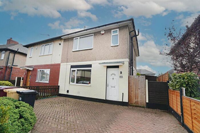 3 Bedroom Semi Detached House For Sale In Nuttall Avenue, Horwich, Bolton, BL6