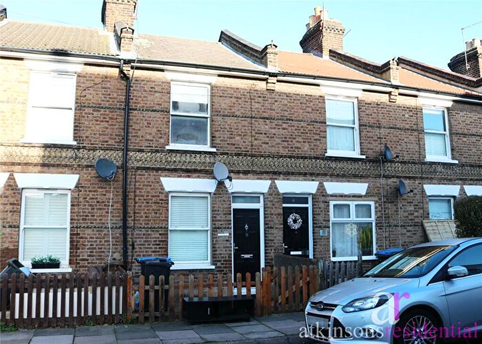 3 Bedroom Terraced House For Sale In Charles Street, Enfield, Middlesex, EN1