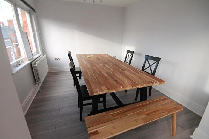 7 Bedroom Apartment To Rent In Huntsmoor House, Spital Tongues, NE2