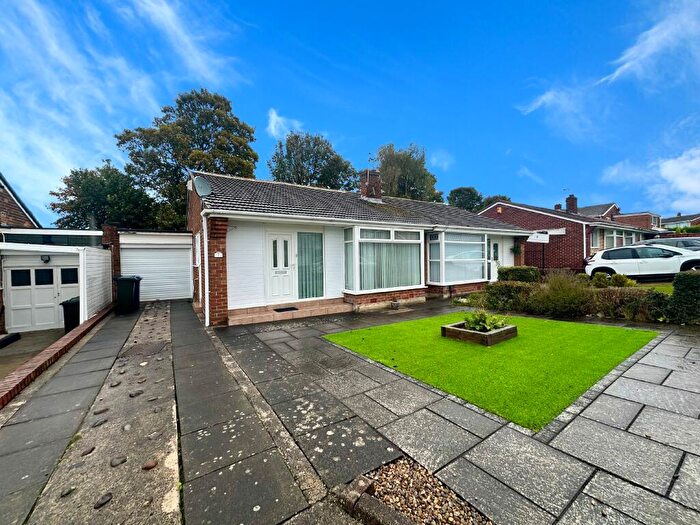2 Bedroom Semi-Detached Bungalow For Sale In Priory Way, Newbiggin Hall, Newcastle Upon Tyne, NE5