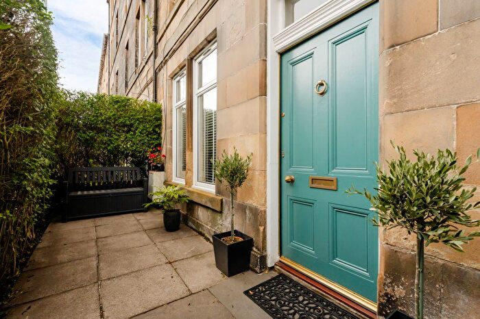 2 Bedroom Flat For Sale In Pitt Street, Edinburgh, EH6