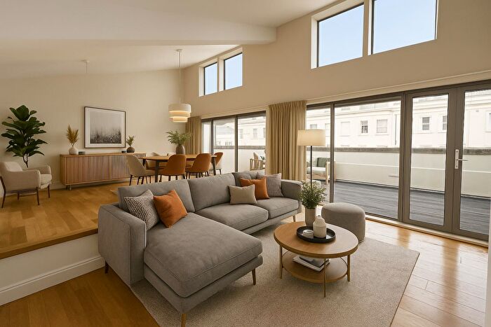 3 Bedroom Maisonette To Rent In Montpelier Apartments, Montpelier Road, Brighton, BN1