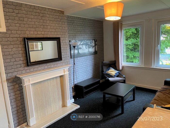2 Bedroom Flat To Rent In Stenhouse Road, Edinburgh, EH11