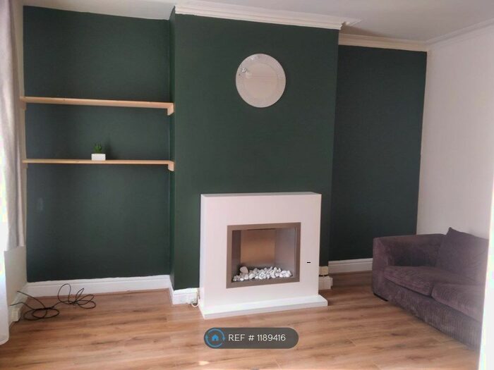 2 Bedroom Terraced House To Rent In Nora Road, Leeds, LS13