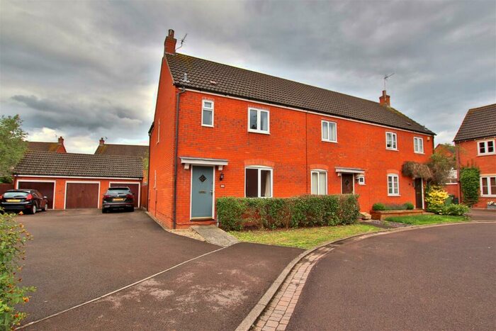 3 Bedroom End Of Terrace House To Rent In Hawkmoth Close, Walton Cardiff, Tewkesbury, GL20