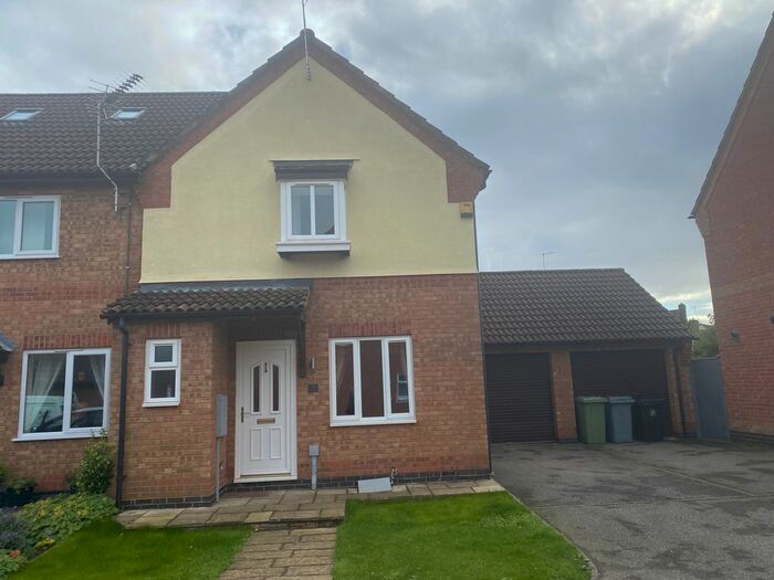 3 Bedroom Semi-Detached House To Rent In The Causeway, Thurlby, Bourne, PE10