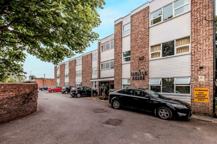 1 Bedroom Flat To Rent In Carlyle House, BN14