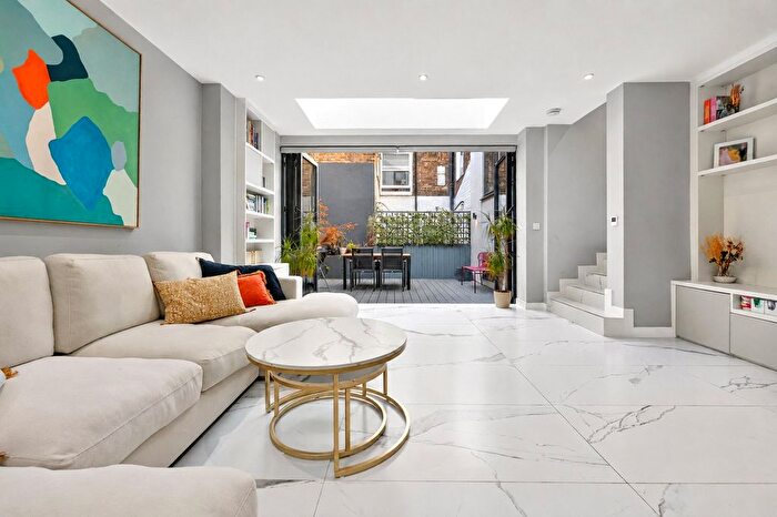4 Bedroom End Of Terrace House For Sale In Edbrooke Road, Maida Vale, London, W9