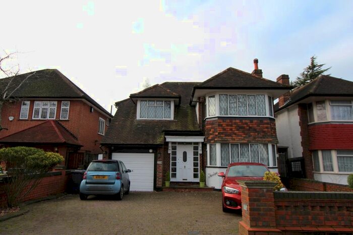 4 Bedroom Detached House To Rent In Chase Side, London, N14