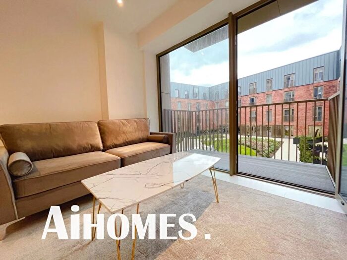 2 Bedroom Flat To Rent In Local Crescent, Hulme Street, Manchester, M5