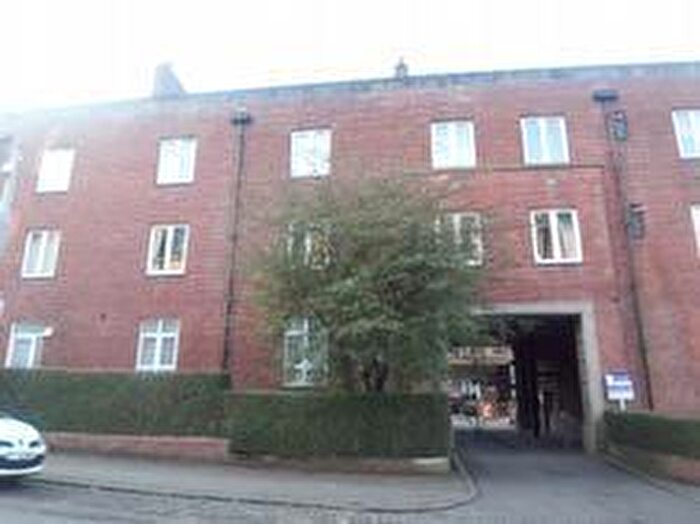2 Bedroom Flat To Rent In C Mingarry Street Flat /, G20