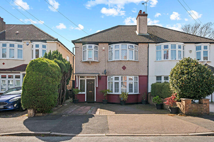 3 Bedroom Semi Detached House For Sale In St. James Avenue, Sutton, SM1