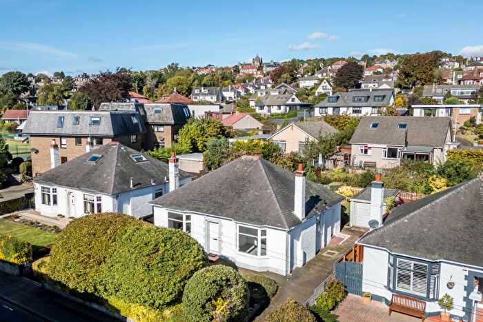 2 Bedroom Detached Bungalow For Sale In Shaftesbury Road, Dundee, DD2
